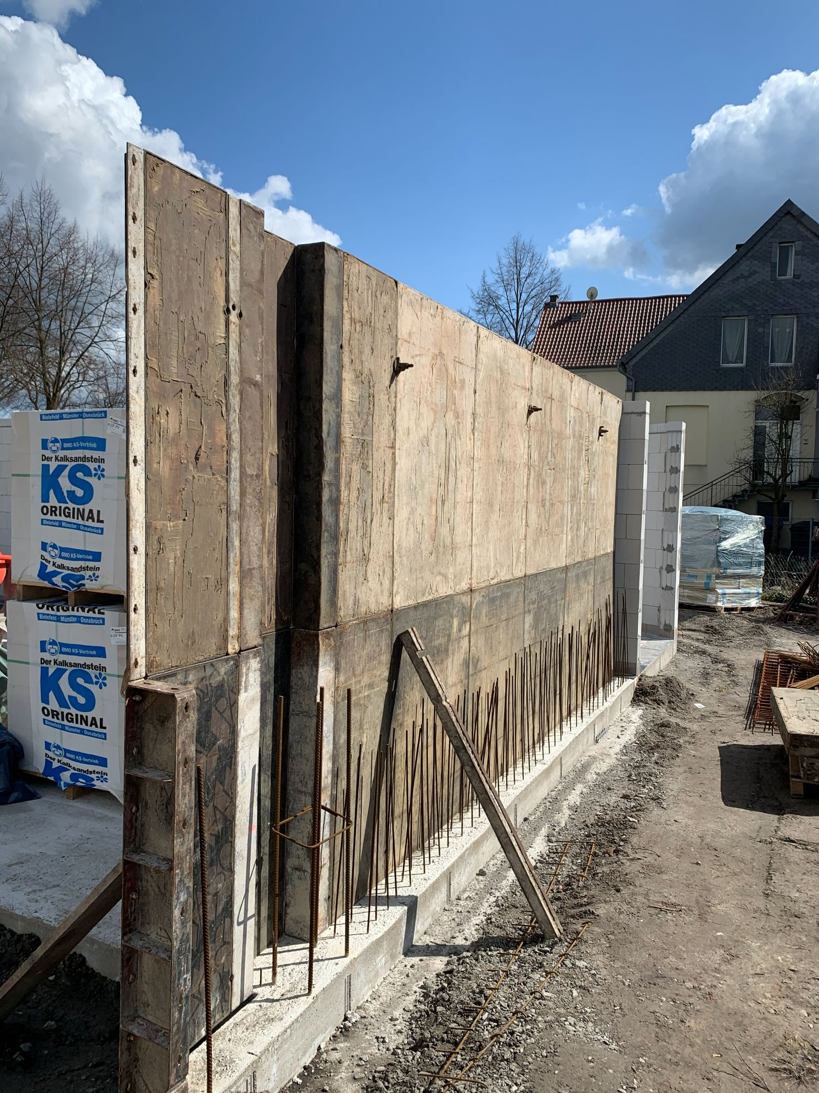 Massive Betonwände