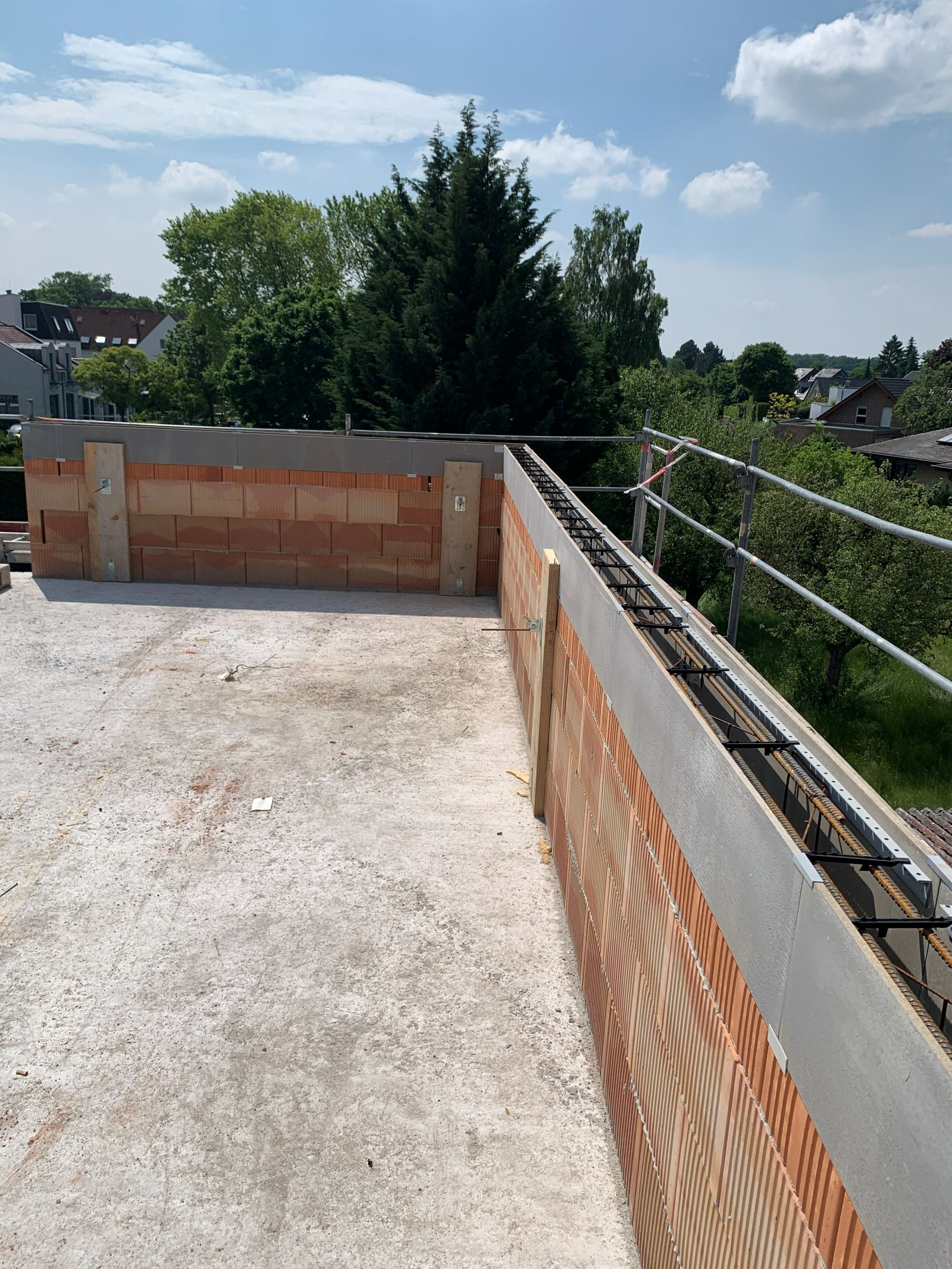 Staffelgeschoss mit Penthouse im Bau